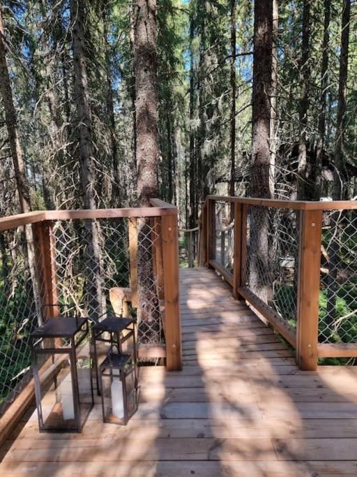 Treetop Ekne - Hytte I Skogen Med Hengebru Hotel Levanger Ngoại thất bức ảnh